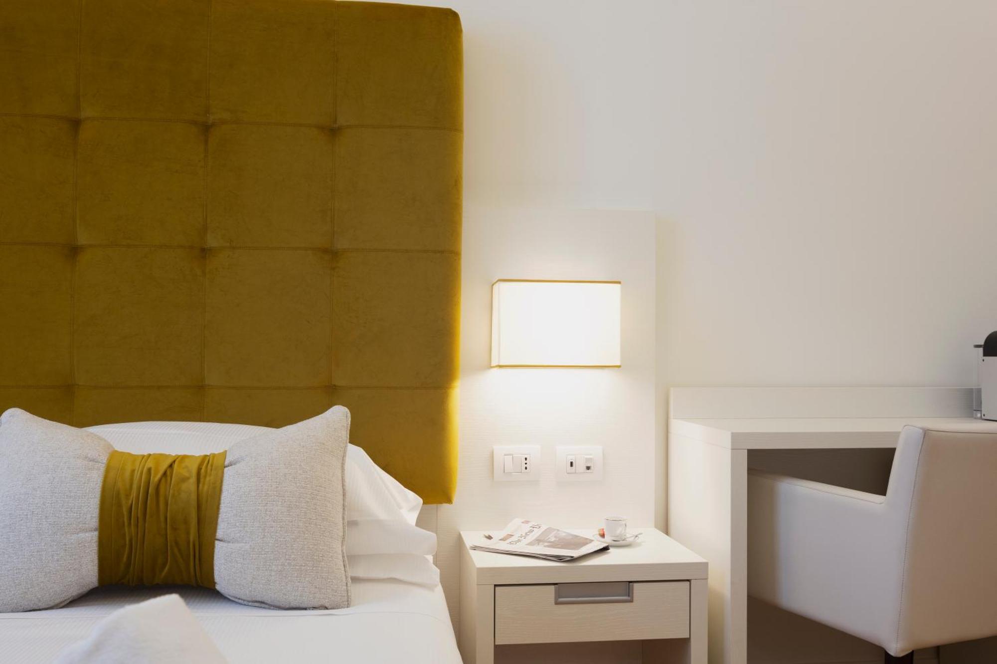 History Essence Bed & Breakfast Roma